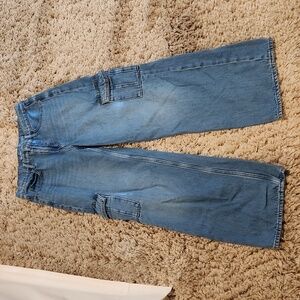 Old Navy wide leg cargo jeans, sz 4 petite